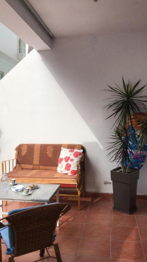 Meni'S Family Apartament Sarandë Eksteriør bilde