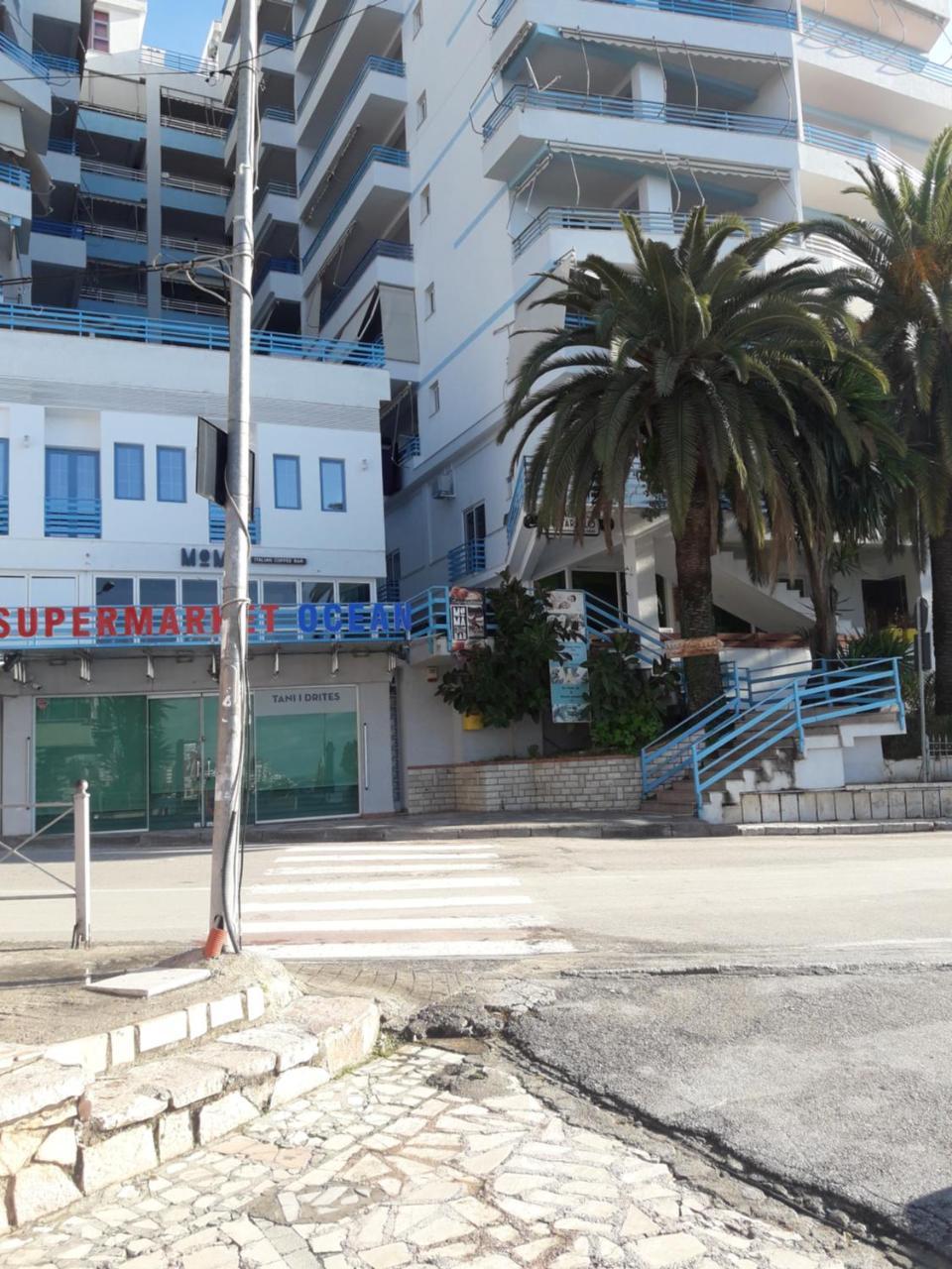 Meni'S Family Apartament Sarandë Eksteriør bilde